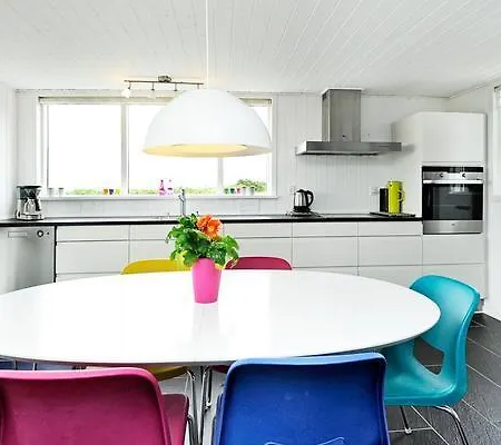 Holiday Vester Hemmet